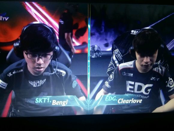LOL教练白色月牙：LOL没抄Dota，那叫借鉴！