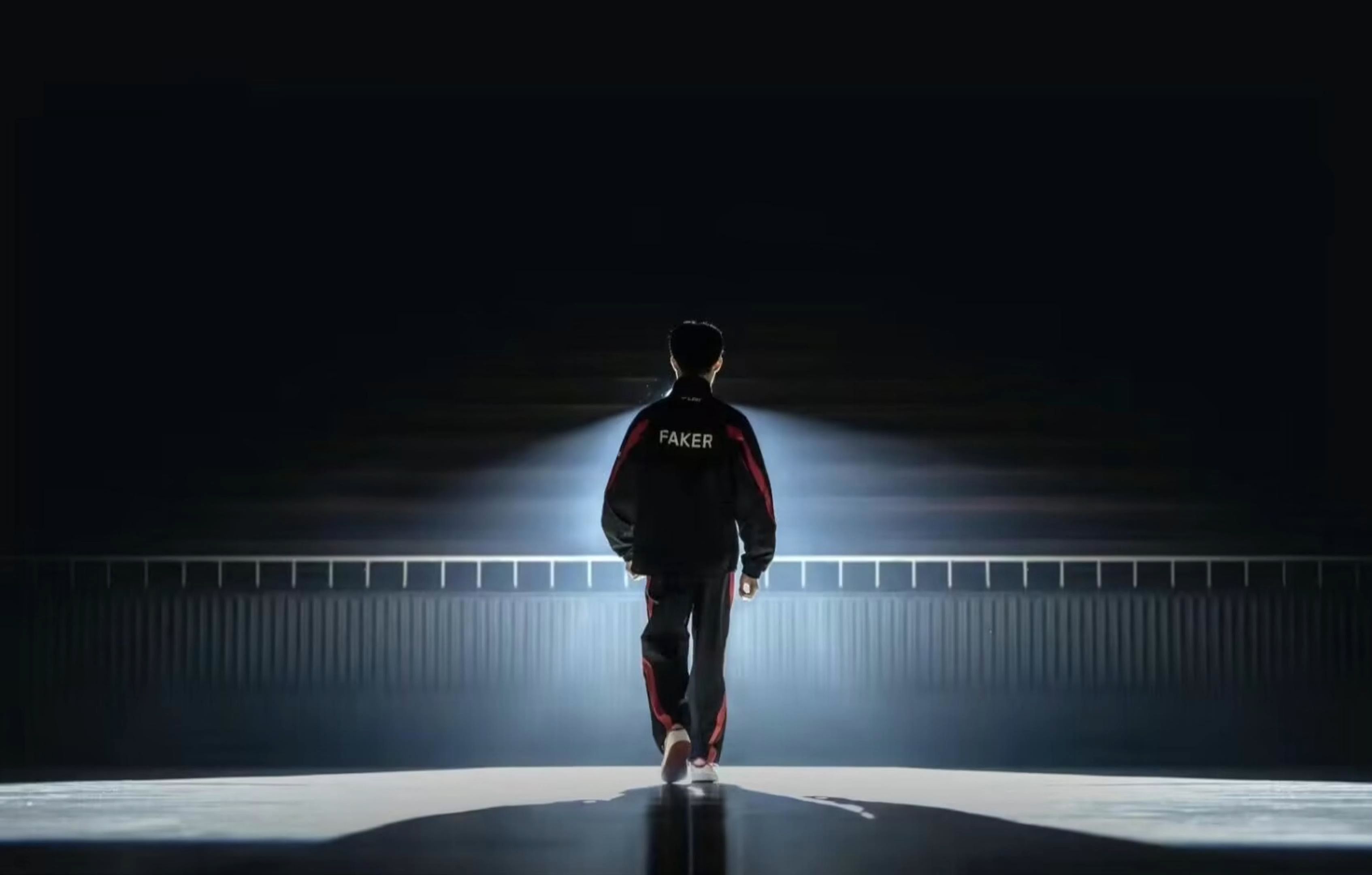 Imperial , Spirit , Mouz , 和 G2 在 StarLadder 布达佩斯 Major 2025 第三阶段开始时取得胜利