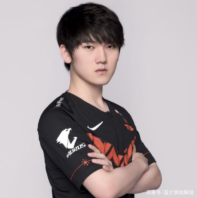 主播Trainwrecks开启了1,000个稀有 CS2 箱子，价值超过$100,000