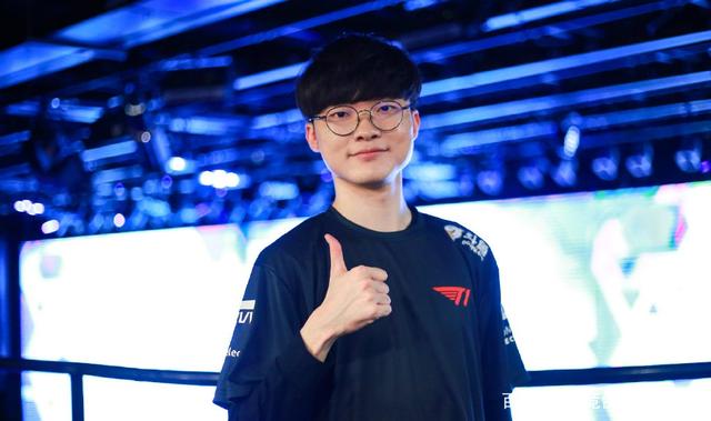 FURIA Esports 击败 aurora 以 2：0 的比分晋级 Thunderpick 世界锦标赛 2025 总决赛;