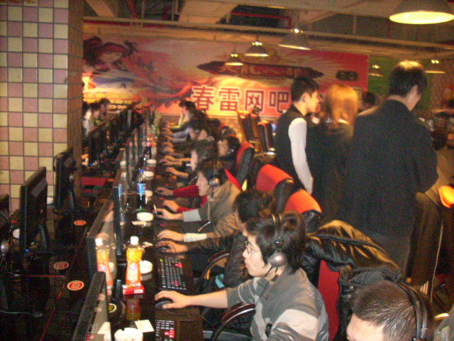 T1 , Hanwha Life Esports , and Dplus KIA 晋级 KeSPA Cup 2025 季后赛